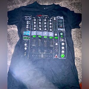 Y2K Emo Scene Beat Making Tee